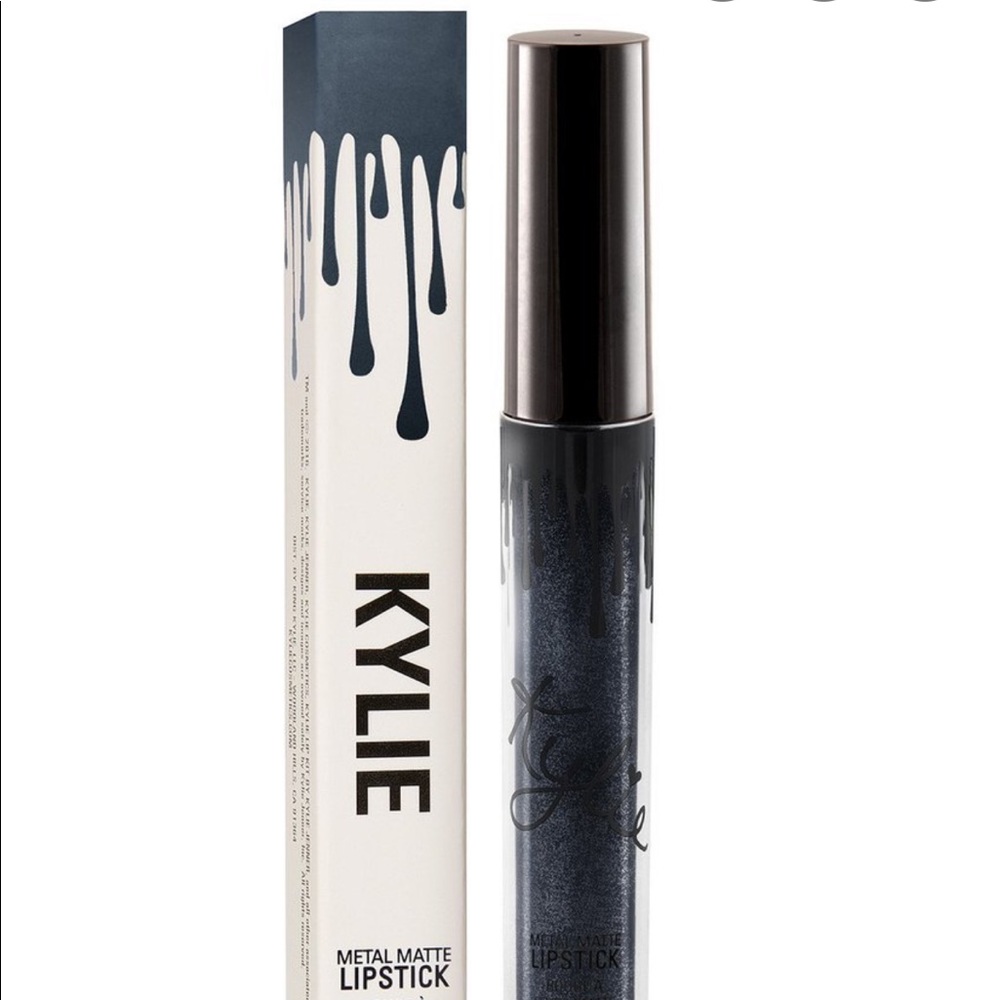 SOLD 🛑 🆕 KYMAJESTY... Kylie Cosmetics discontinued item!